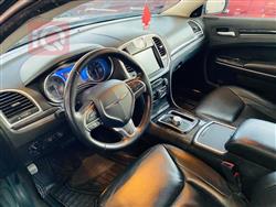 کرایسلەر 300